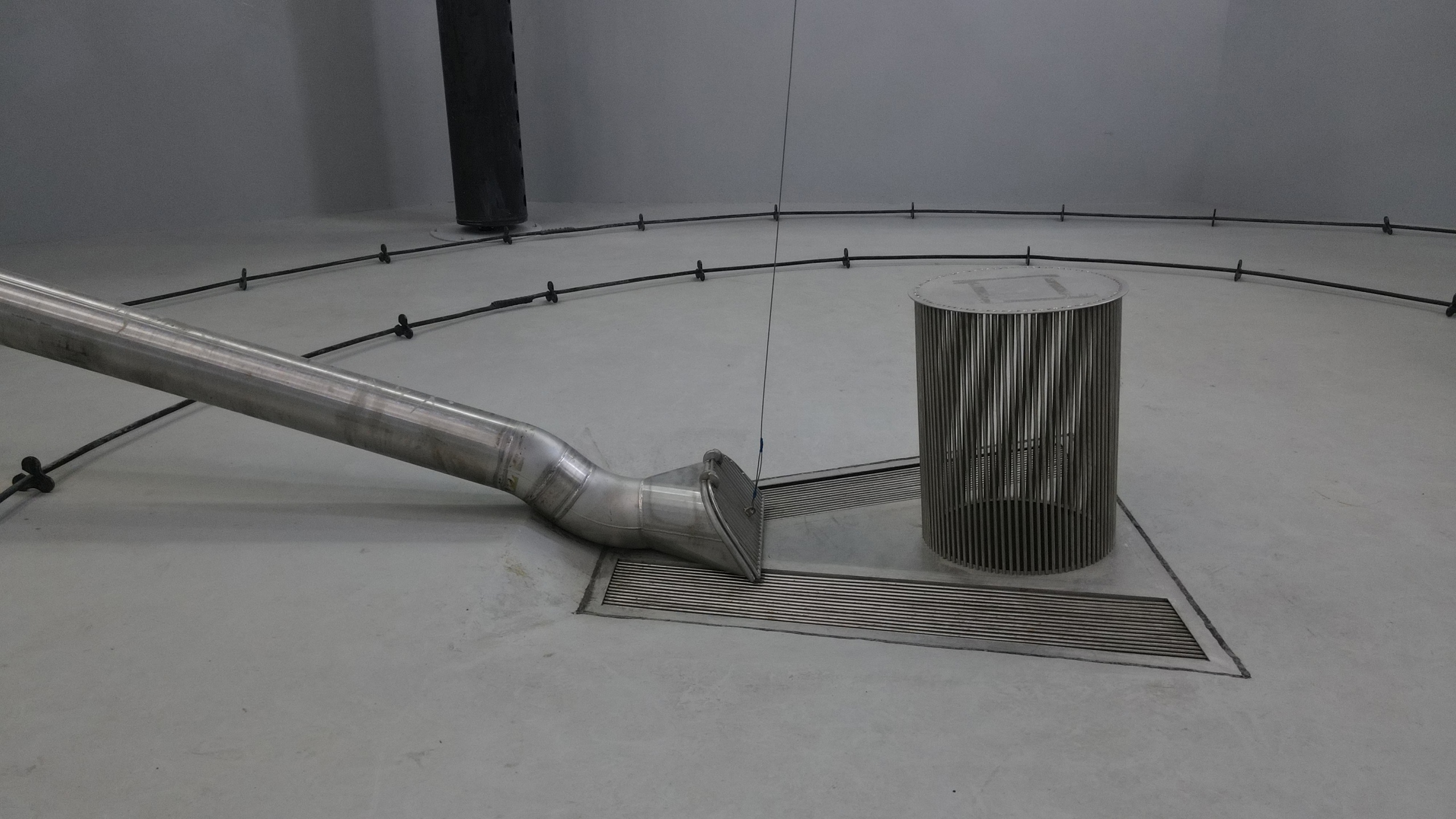 RAS 4 Drain and fish logistics pipe