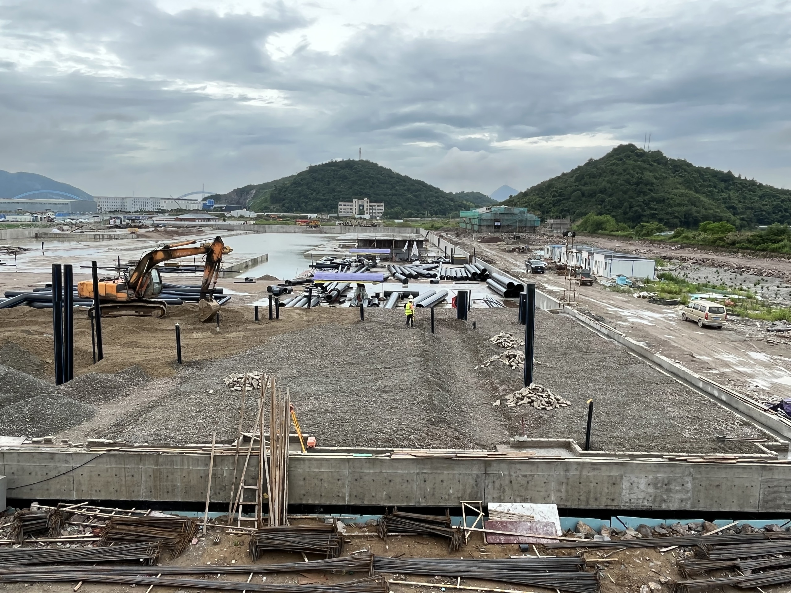 Ras 4 foundation for biofilter